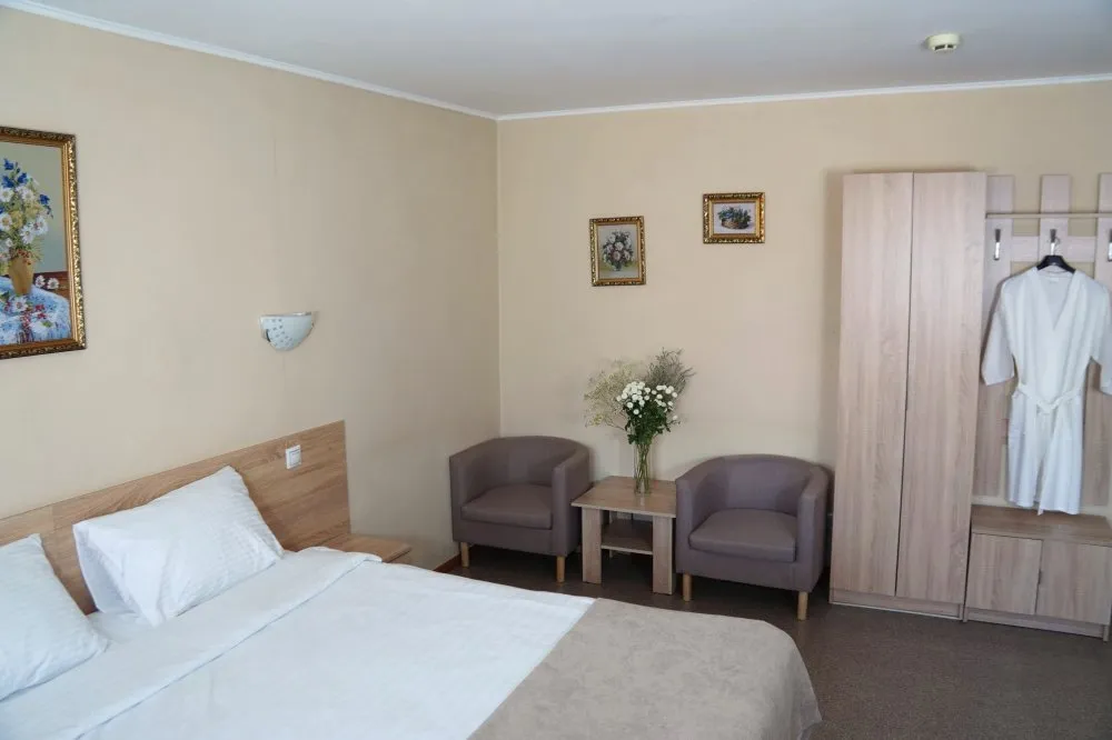  Номер "Бизнес (Студия)"